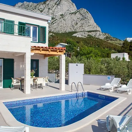 Vila White Magic *